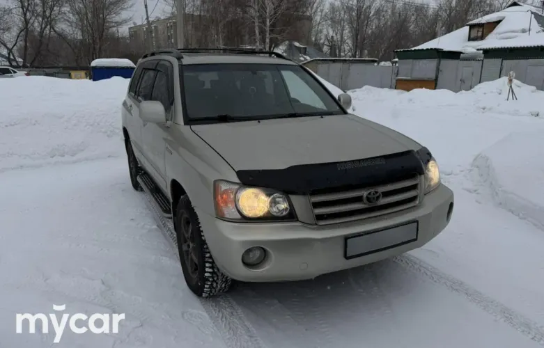 фото Toyota Highlander 2002 года с пробегом за 7200000 тенге в undefined