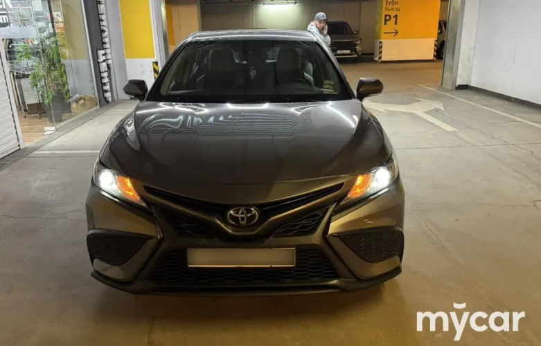 фото Toyota Camry 2020 года с пробегом за 12500000 тенге в undefined