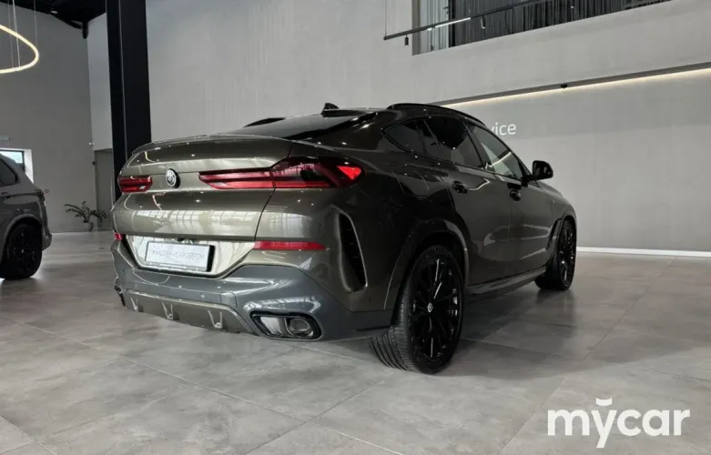 фото BMW X6 2023 года с пробегом за 56135000 тенге в undefined
