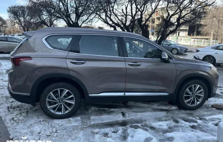 фото Hyundai Santa Fe 2019 года с пробегом за 12800000 тенге в undefined