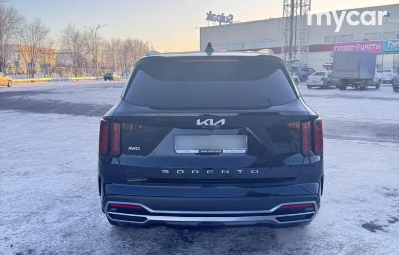 фото Kia Sorento 2022 года с пробегом за 15800000 тенге в undefined