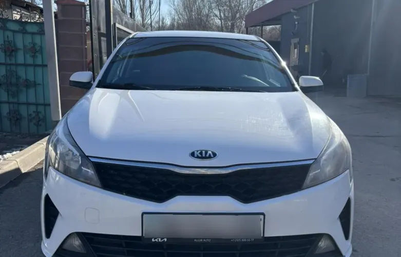 фото Kia Rio 2021 года с пробегом за 6200000 тенге в undefined