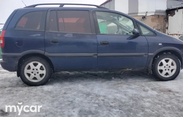 фото Opel Zafira 1999 года с пробегом за 2500000 тенге в undefined