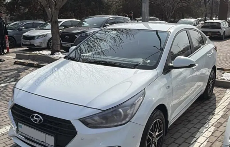 фото Hyundai Accent 2017 года с пробегом за 7150000 тенге в undefined