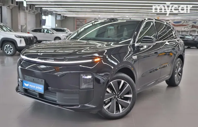 фото LiXiang L6 2025 года с пробегом за 22500000 тенге в undefined