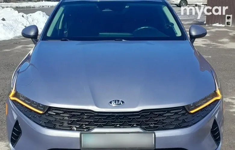 фото Kia K5 2021 года с пробегом за 9300000 тенге в undefined