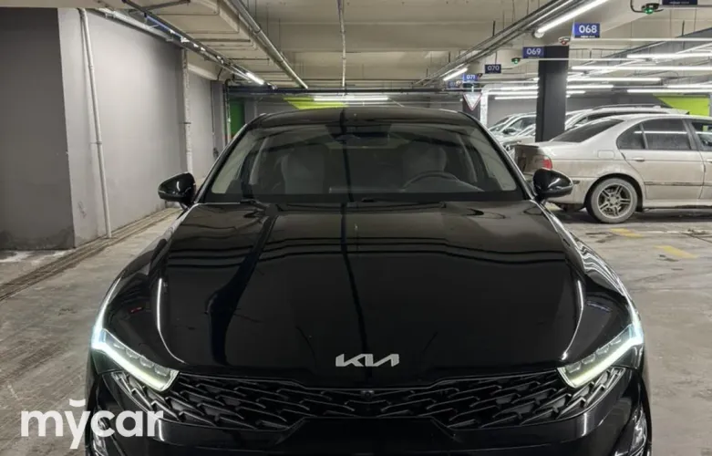фото Kia K5 2022 года с пробегом за 12000000 тенге в undefined