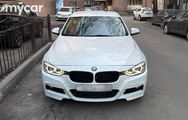 фото BMW 3 серия 2014 года с пробегом за 10500000 тенге в undefined