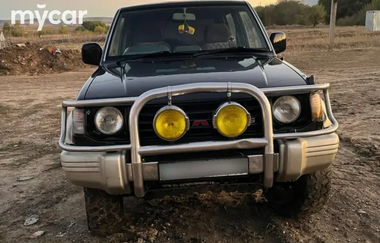 фото Mitsubishi Pajero 1993 года с пробегом за 3400000 тенге в undefined