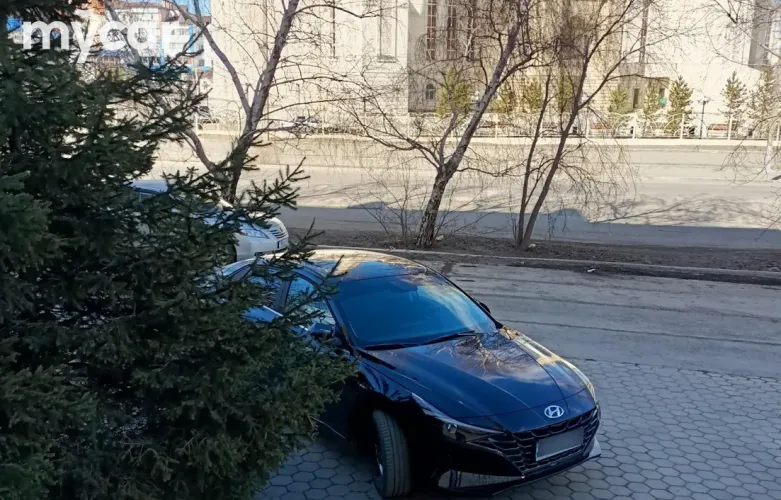 фото Hyundai Elantra 2023 года с пробегом за 9799000 тенге в undefined