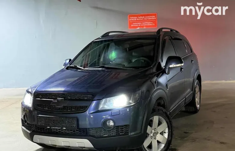 фото Chevrolet Captiva 2008 года с пробегом за 6000000 тенге в undefined