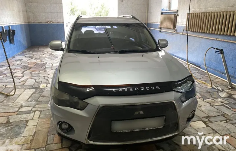 фото Mitsubishi Outlander 2011 года с пробегом за 7500000 тенге в undefined