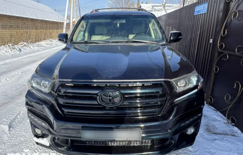 фото Toyota Land Cruiser 2015 года с пробегом за 25000000 тенге в undefined