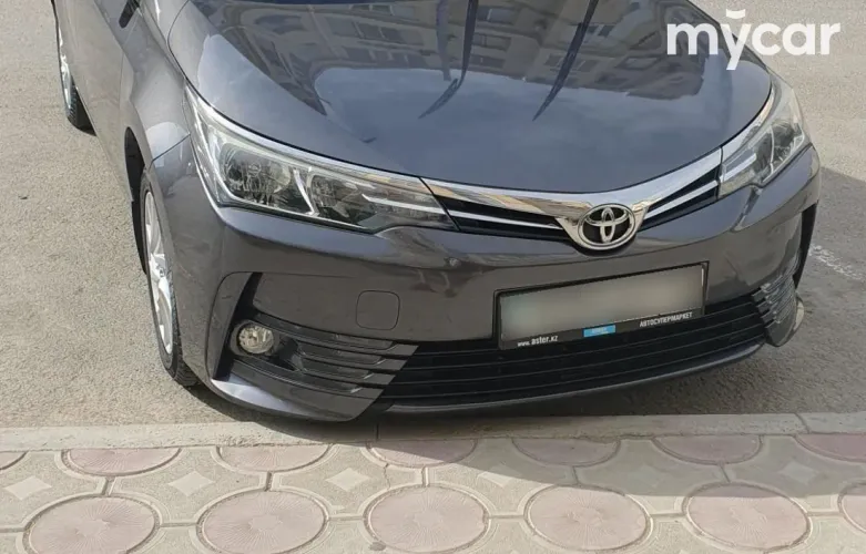 фото Toyota Corolla 2018 года с пробегом за 8000000 тенге в undefined