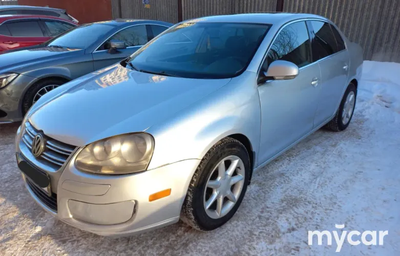 фото Volkswagen Jetta 2005 года с пробегом за 2700000 тенге в undefined