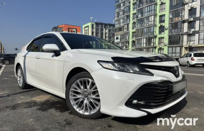 фото Toyota Camry 2020 года с пробегом за 12600000 тенге в undefined