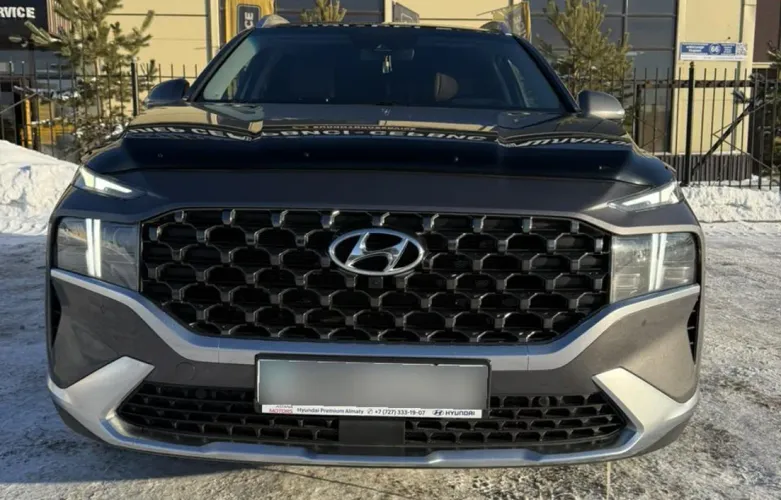 фото Hyundai Santa Fe 2022 года с пробегом за 19000000 тенге в undefined
