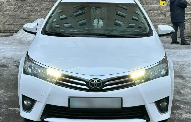 фото Toyota Corolla 2014 года с пробегом за 6500000 тенге в undefined