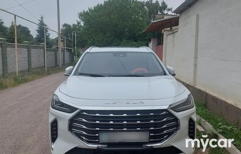 фото Jetour X70 plus 2023 года с пробегом за 9500000 тенге в undefined