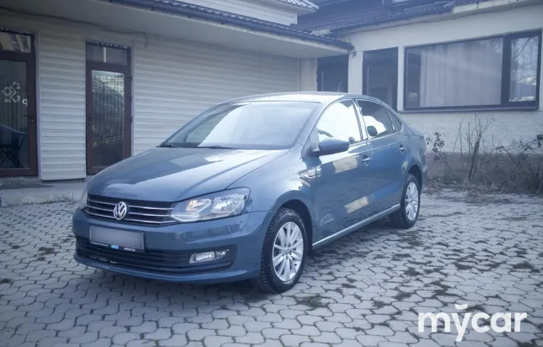 фото Volkswagen Polo 2019 года с пробегом за 5600000 тенге в undefined