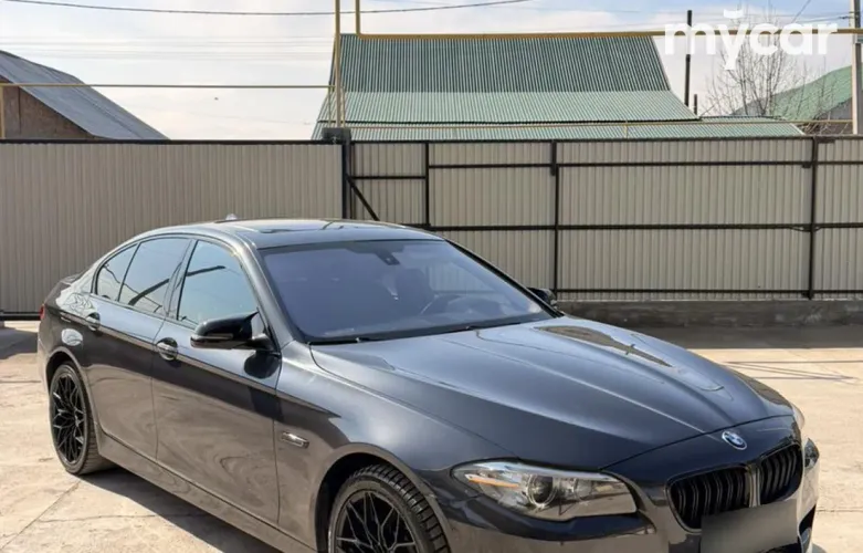фото BMW 5 серия 2014 года с пробегом за 13000000 тенге в undefined