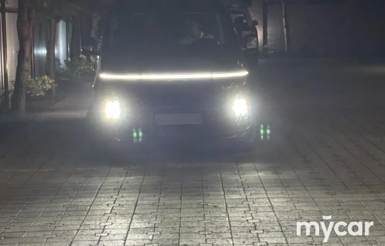 фото Hyundai Staria 2023 года с пробегом за 22500000 тенге в undefined
