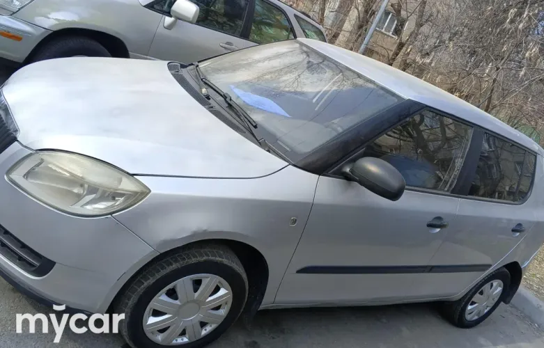 фото Skoda Fabia 2009 года с пробегом за 2400000 тенге в undefined