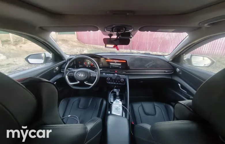 фото Hyundai Elantra 2024 года с пробегом за 8200000 тенге в undefined
