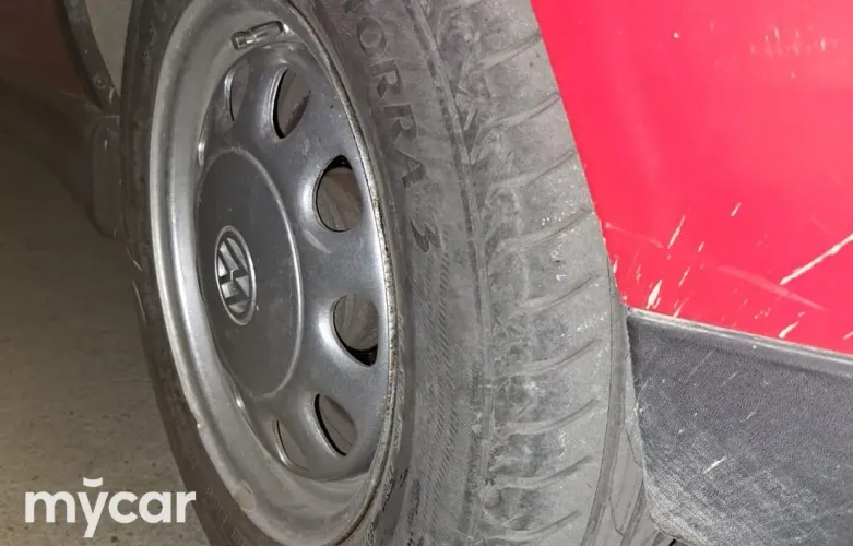 фото Volkswagen Golf 1997 года с пробегом за 2300000 тенге в undefined