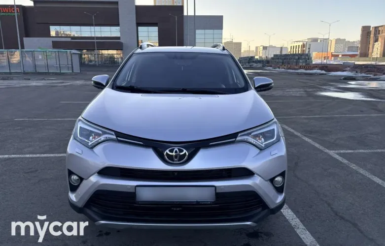 фото Toyota RAV4 2016 года с пробегом за 14800000 тенге в undefined