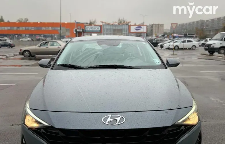 фото Hyundai Elantra 2022 года с пробегом за 9290000 тенге в undefined