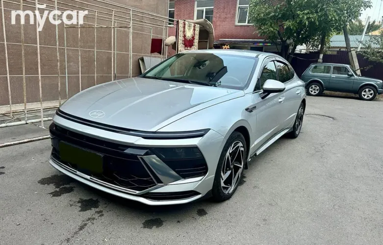 фото Hyundai Sonata 2024 года с пробегом за 14000000 тенге в undefined