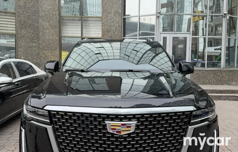 фото Cadillac Escalade 2023 года с пробегом за 65000000 тенге в undefined