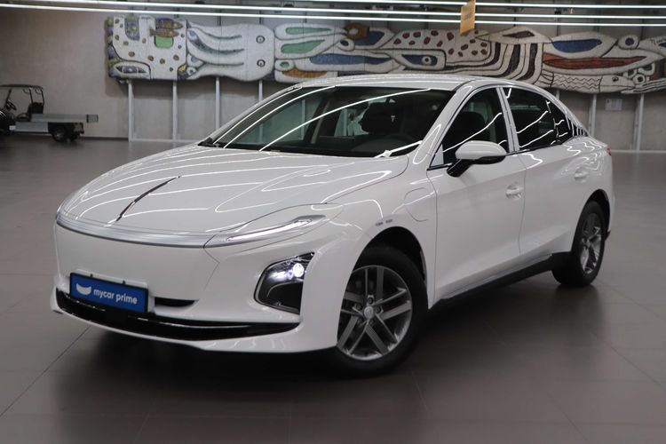 фото Hongqi E-QM5 2025 года с пробегом за 9350000 тенге в undefined