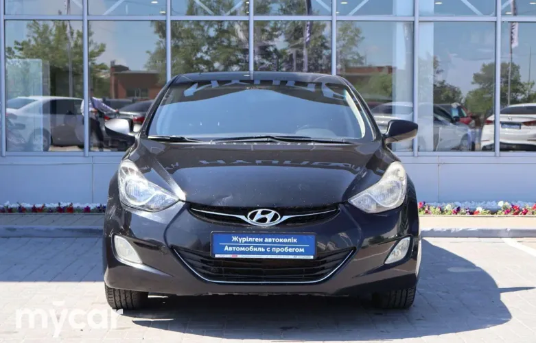 фото Hyundai Elantra 2012 года с пробегом за 5000000 тенге в undefined