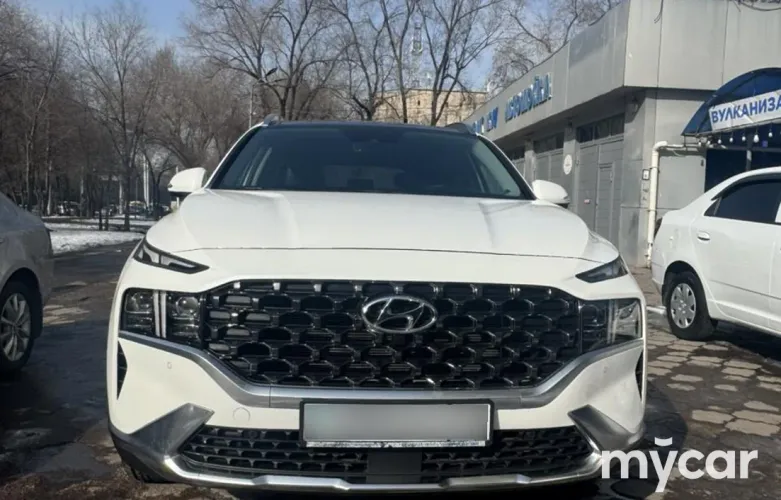 фото Hyundai Santa Fe 2023 года с пробегом за 18500000 тенге в undefined