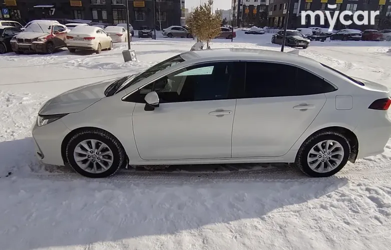 фото Toyota Corolla 2021 года с пробегом за 8400000 тенге в undefined