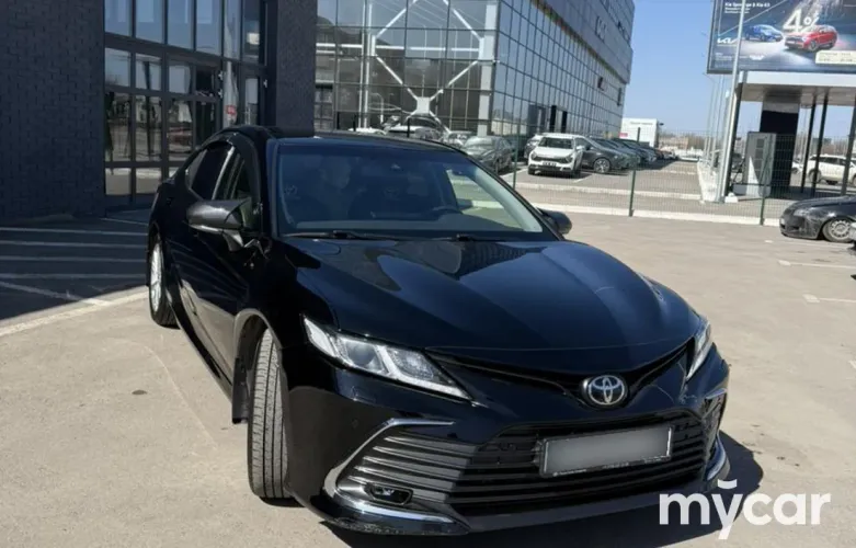 фото Toyota Camry 2023 года с пробегом за 16700000 тенге в undefined