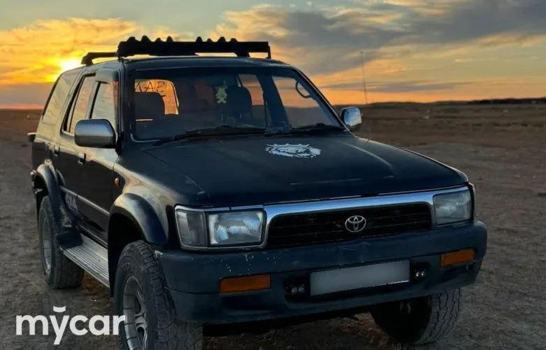 фото Toyota Hilux Surf 1993 года с пробегом за 1400000 тенге в undefined