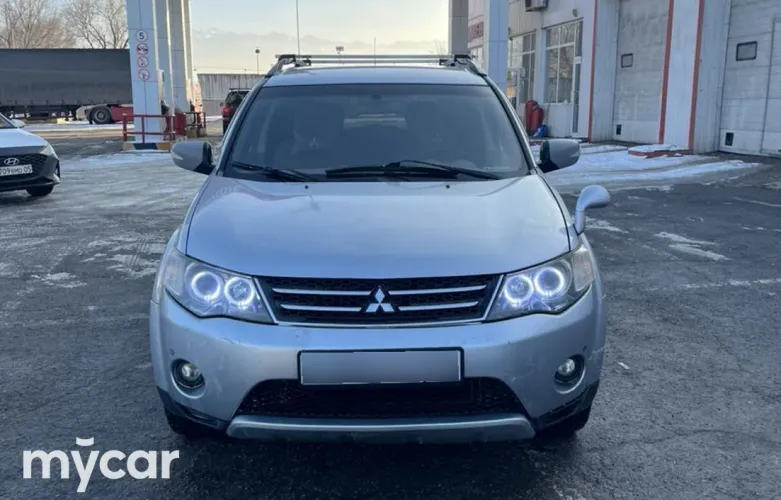 фото Mitsubishi Outlander 2007 года с пробегом за 4000000 тенге в undefined