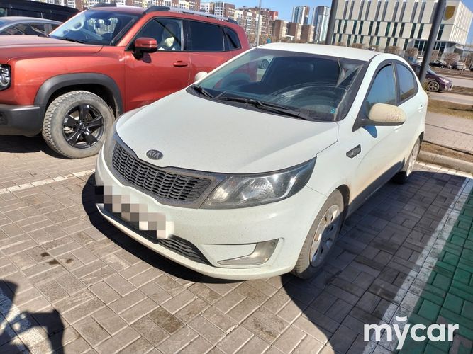 фото Kia Rio 2014 года с пробегом за 6000000 тенге в undefined