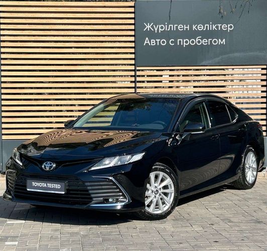 фото Toyota Camry 2023 года с пробегом за 16590000 тенге в undefined