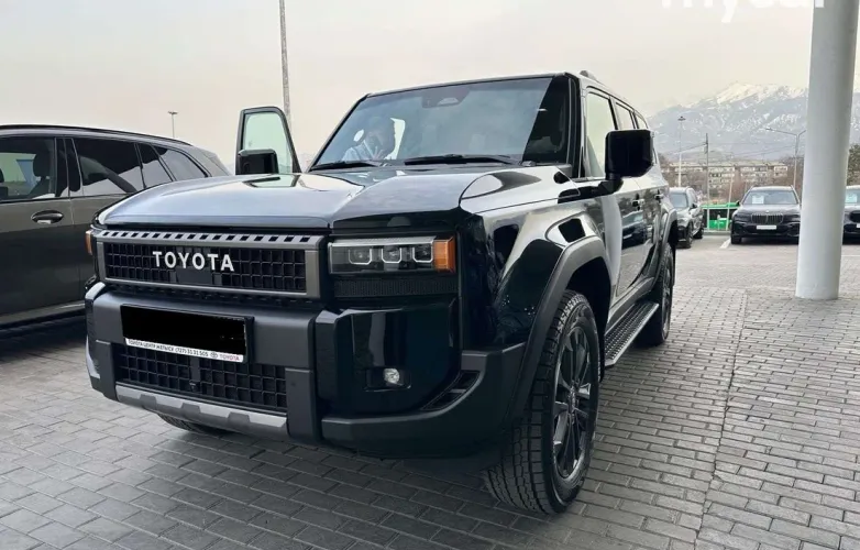 фото Toyota Land Cruiser Prado 2024 года с пробегом за 1 тенге в undefined