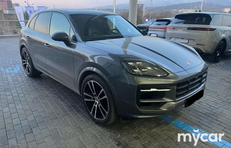 фото Porsche Cayenne 2023 года с пробегом за 55000000 тенге в undefined