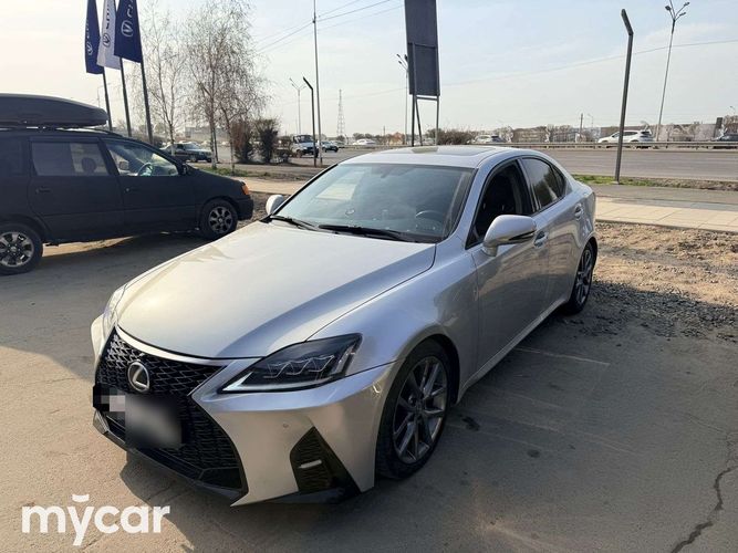 фото Lexus IS 2012 года с пробегом за 7000000 тенге в undefined