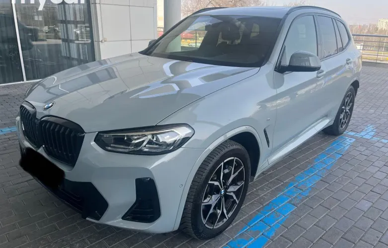 фото BMW X3 2024 года с пробегом за 33000000 тенге в undefined