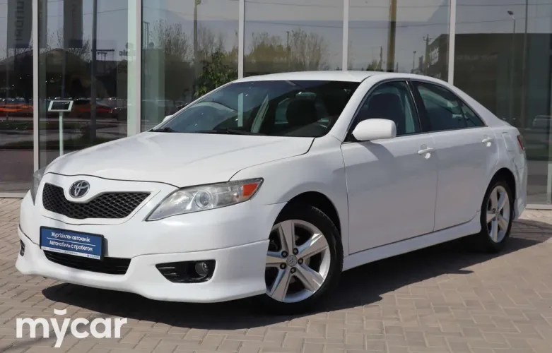 фото Toyota Camry 2011 года с пробегом за 6090000 тенге в undefined