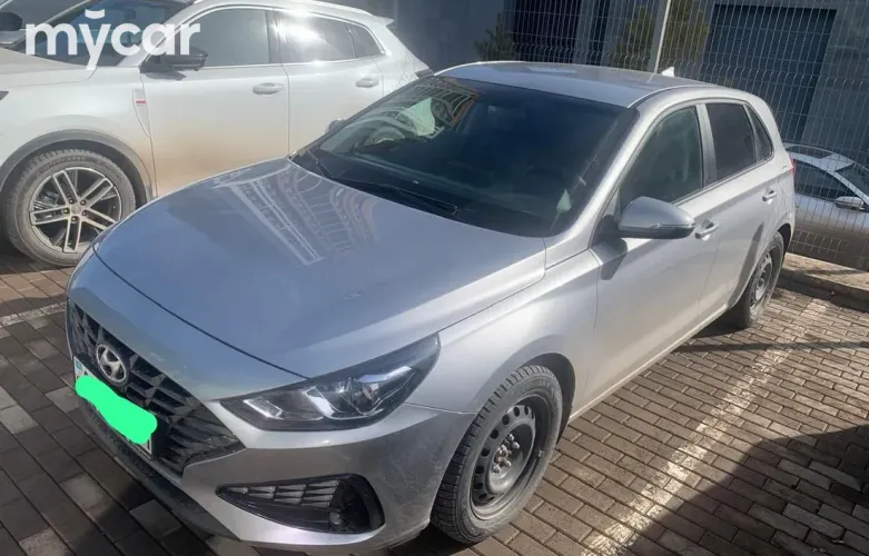фото Hyundai i30 2023 года с пробегом за 9000000 тенге в undefined