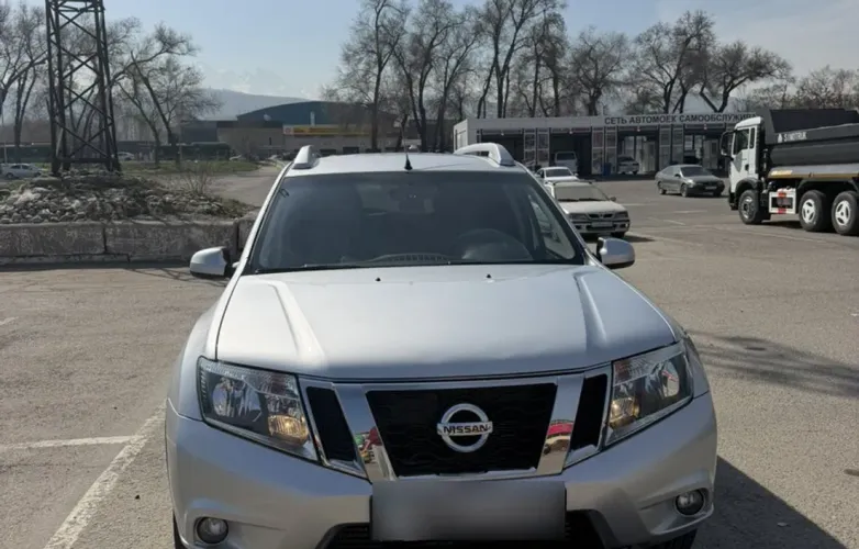 фото Nissan Terrano 2019 года с пробегом за 7000000 тенге в undefined