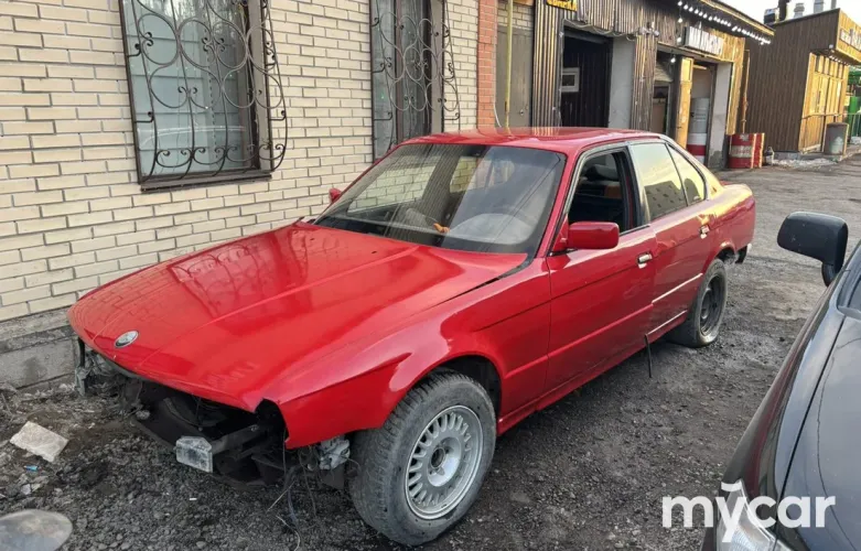 фото BMW 5 серия 1999 года с пробегом за 700000 тенге в undefined